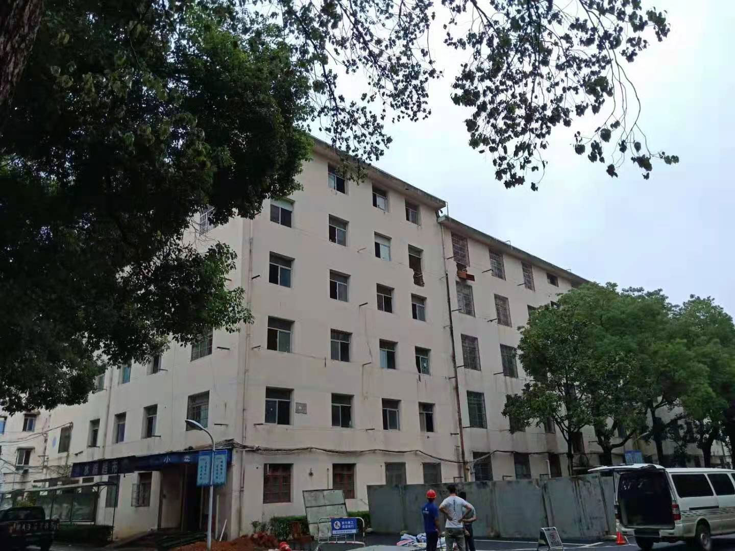 湖南水利水电职业技术学院外墙改造选用